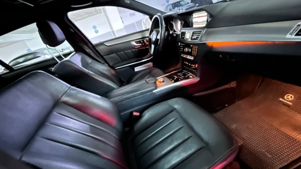 2015 Mercedes Benz E250 miniatura 14