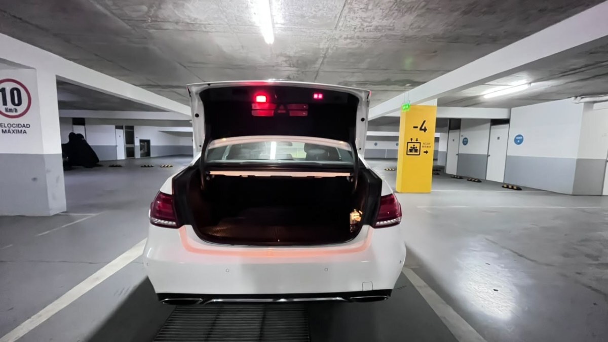 2015 Mercedes Benz E250 miniatura 16