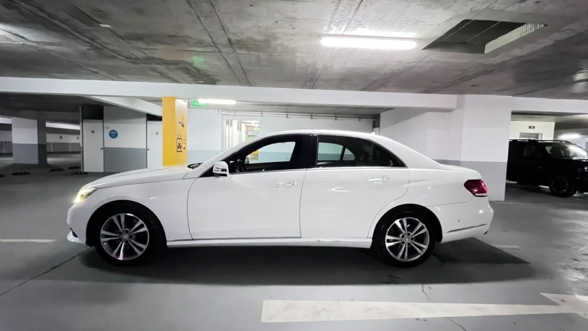 2015 Mercedes Benz E250 miniatura 7