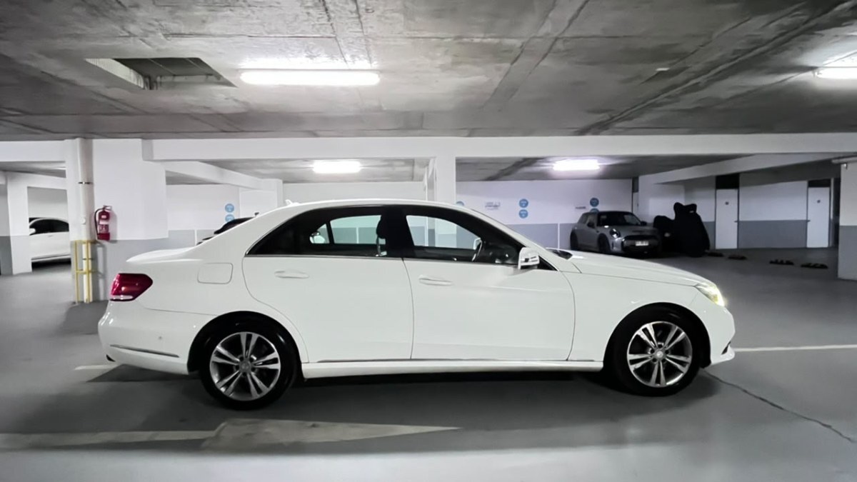 2015 Mercedes Benz E250 miniatura 8