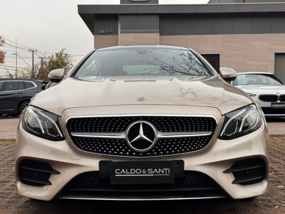 2019 Mercedes Benz E300 miniatura 2