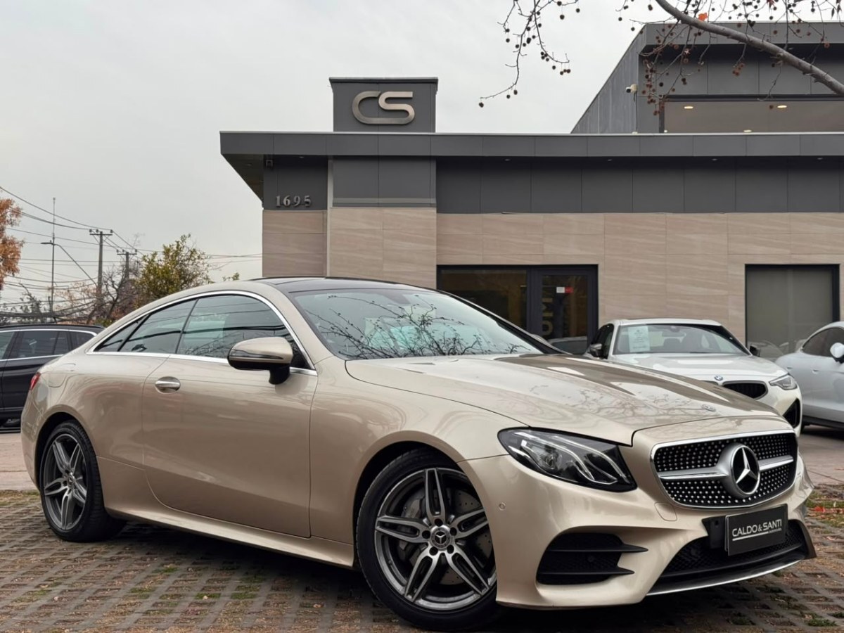 2019 Mercedes Benz E300 miniatura 3