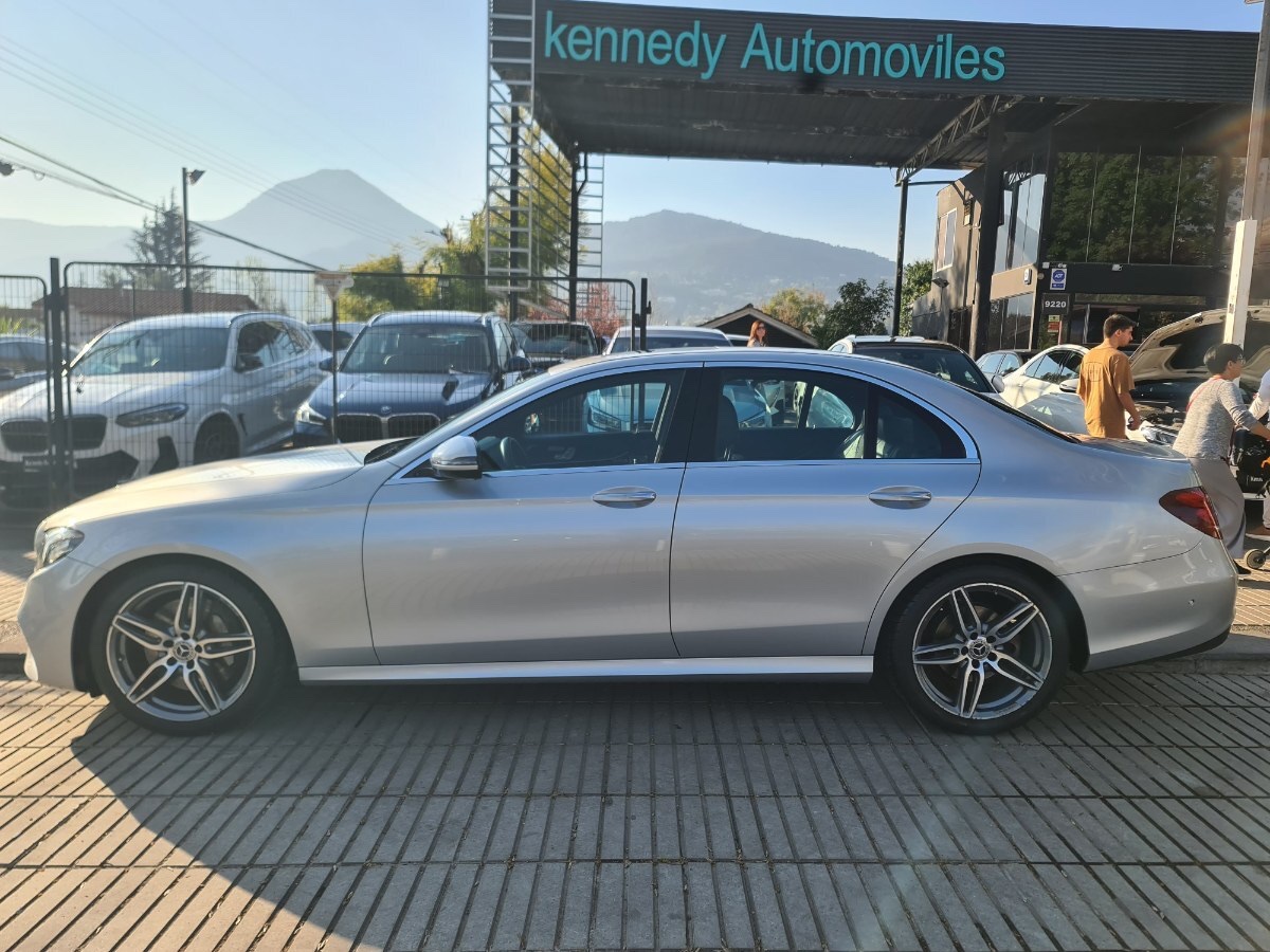 2019 Mercedes Benz E300 miniatura 5