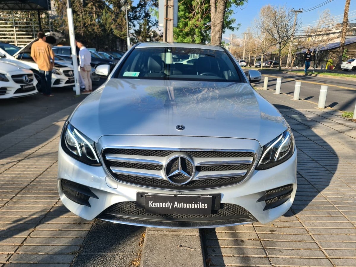 2019 Mercedes Benz E300 miniatura 7