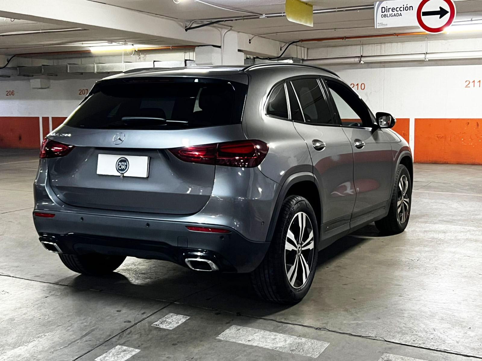 2024 Mercedes Benz GLA 200 miniatura 4
