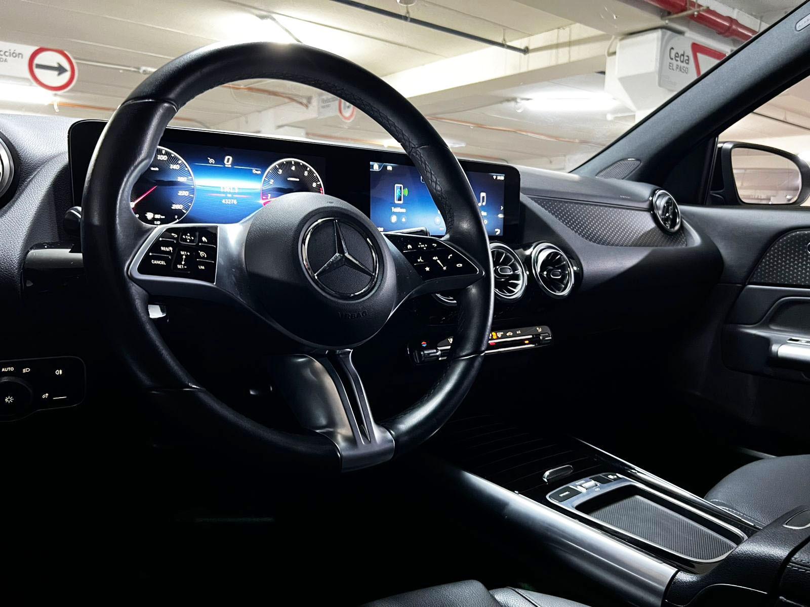 2024 Mercedes Benz GLA 200 miniatura 7