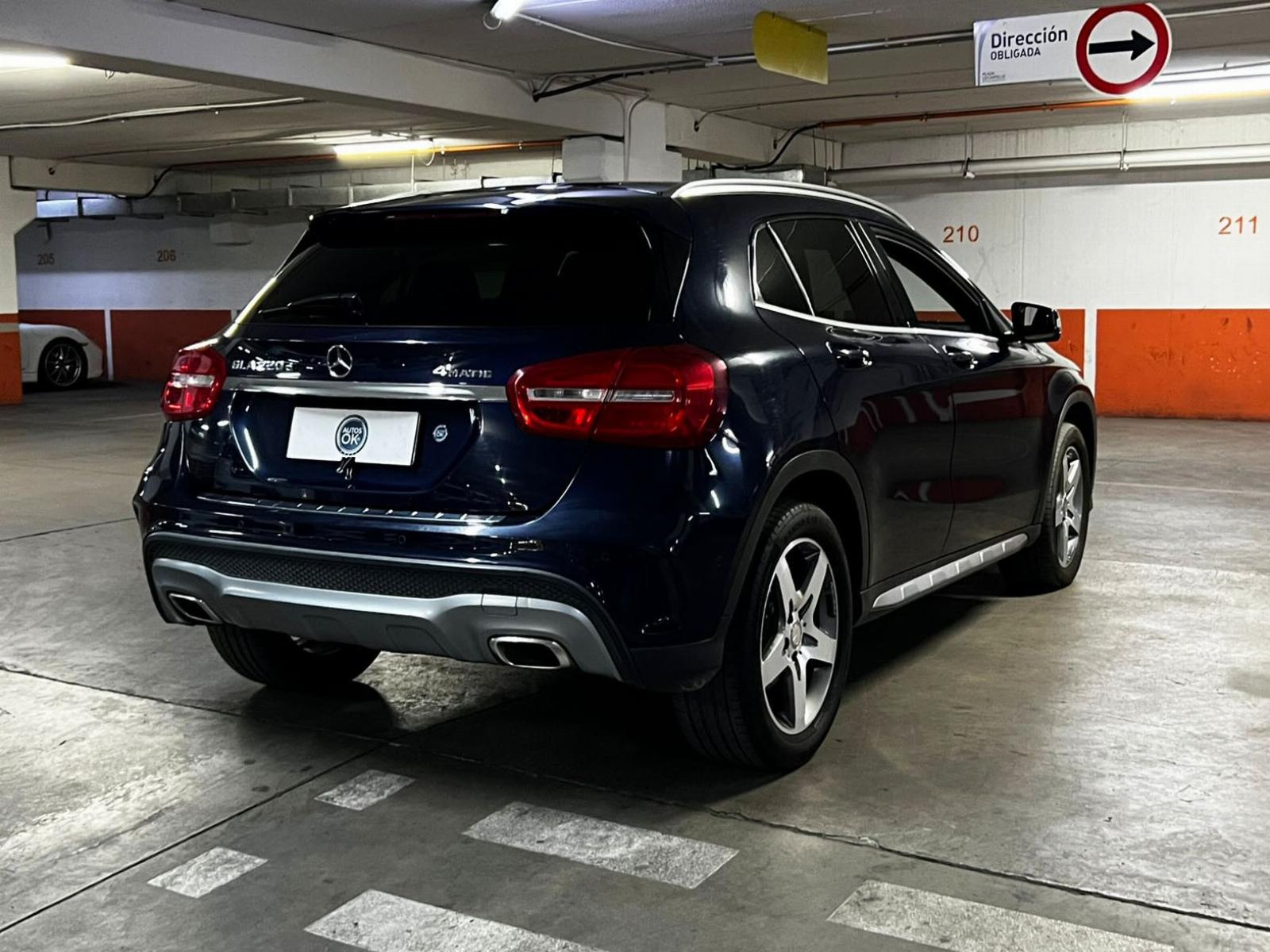 2017 Mercedes Benz GLA 220 D miniatura 4