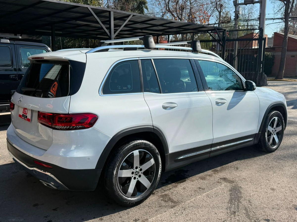 2023 Mercedes Benz GLB 200 miniatura 4