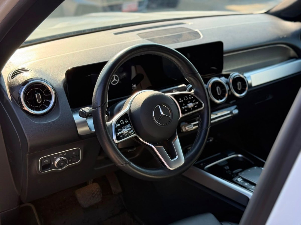 2023 Mercedes Benz GLB 200 miniatura 7