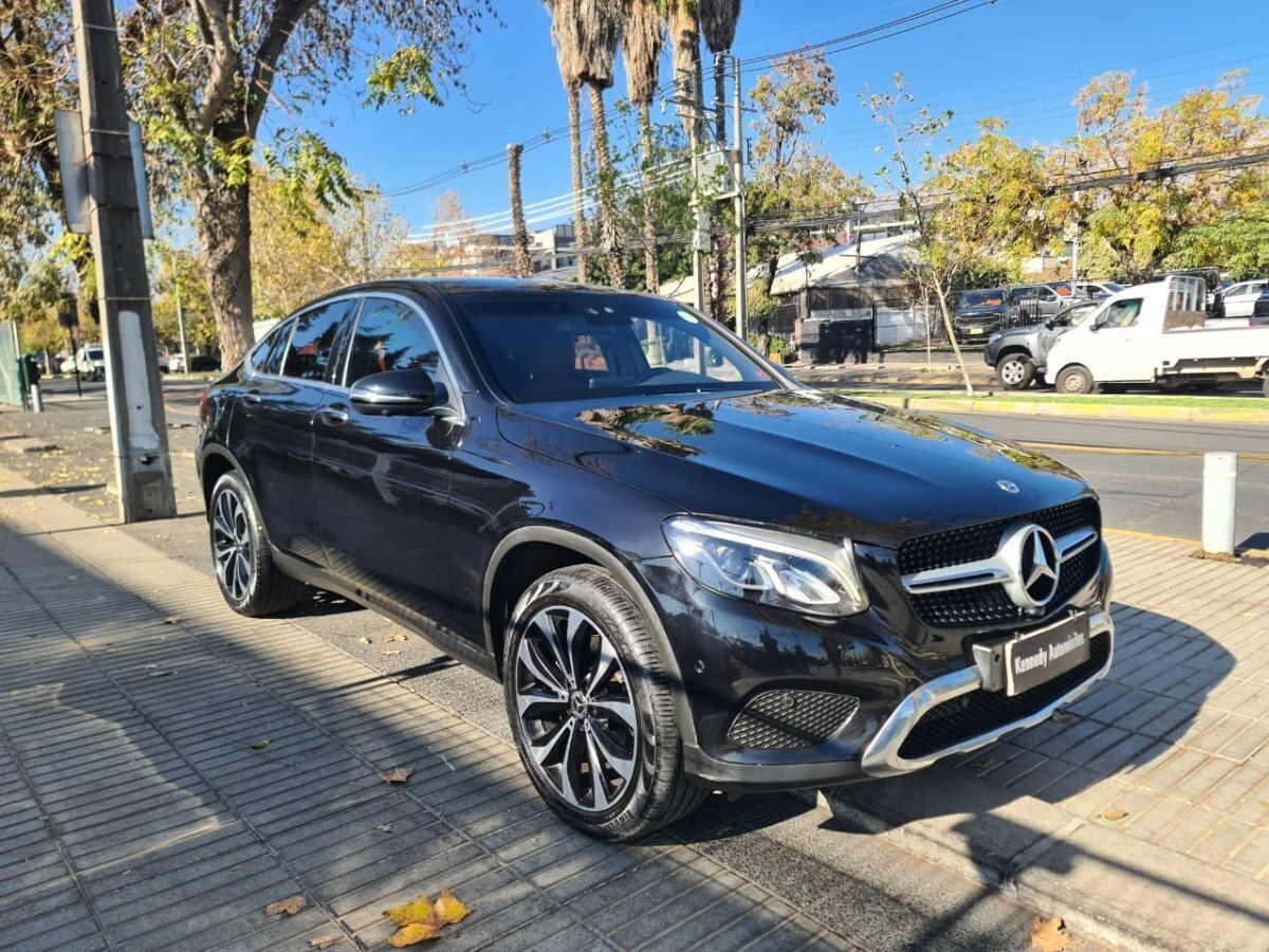 2019 Mercedes Benz GLC 250 D miniatura 2