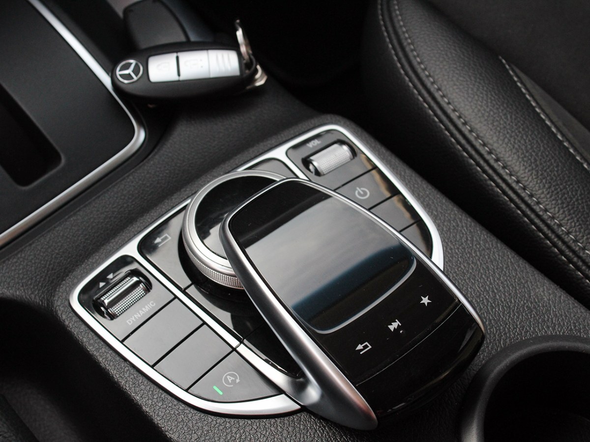 2020 Mercedes Benz X350 miniatura 10