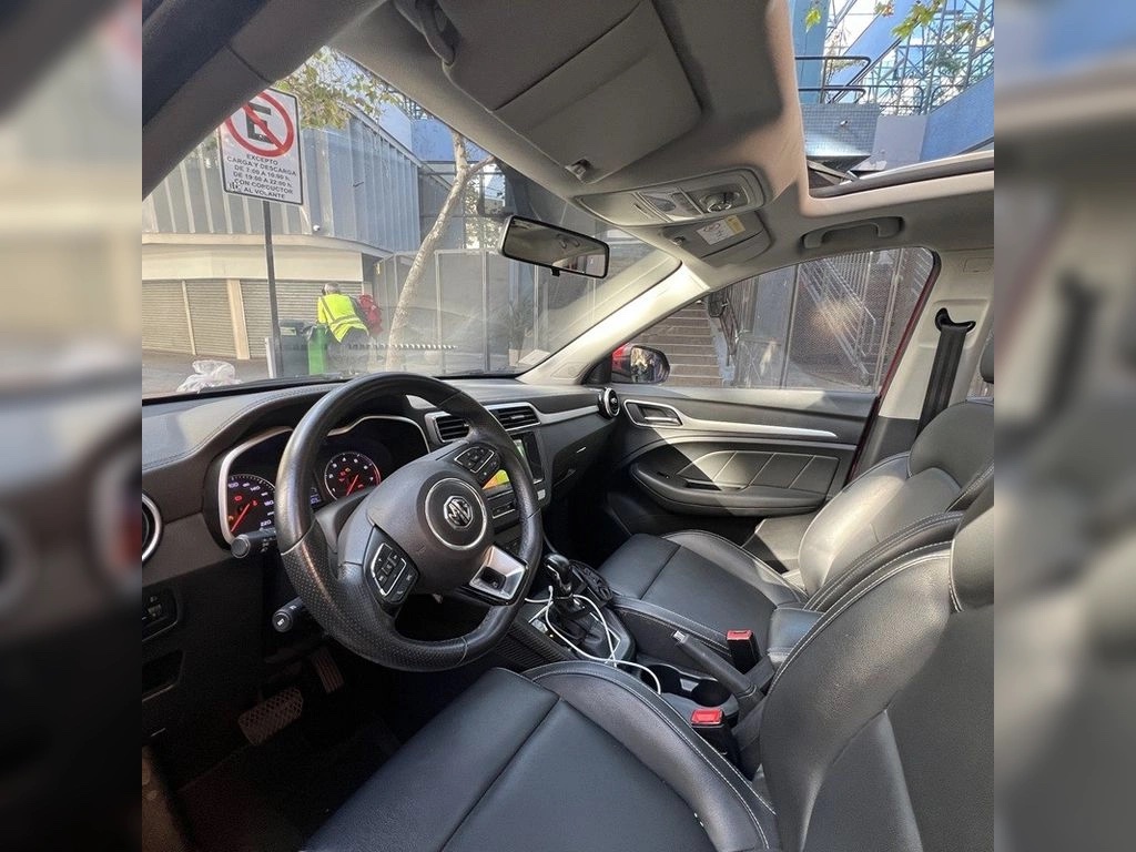 2020 MG ZS miniatura 10