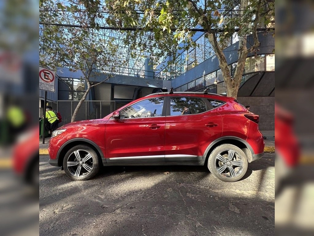 2020 MG ZS miniatura 8