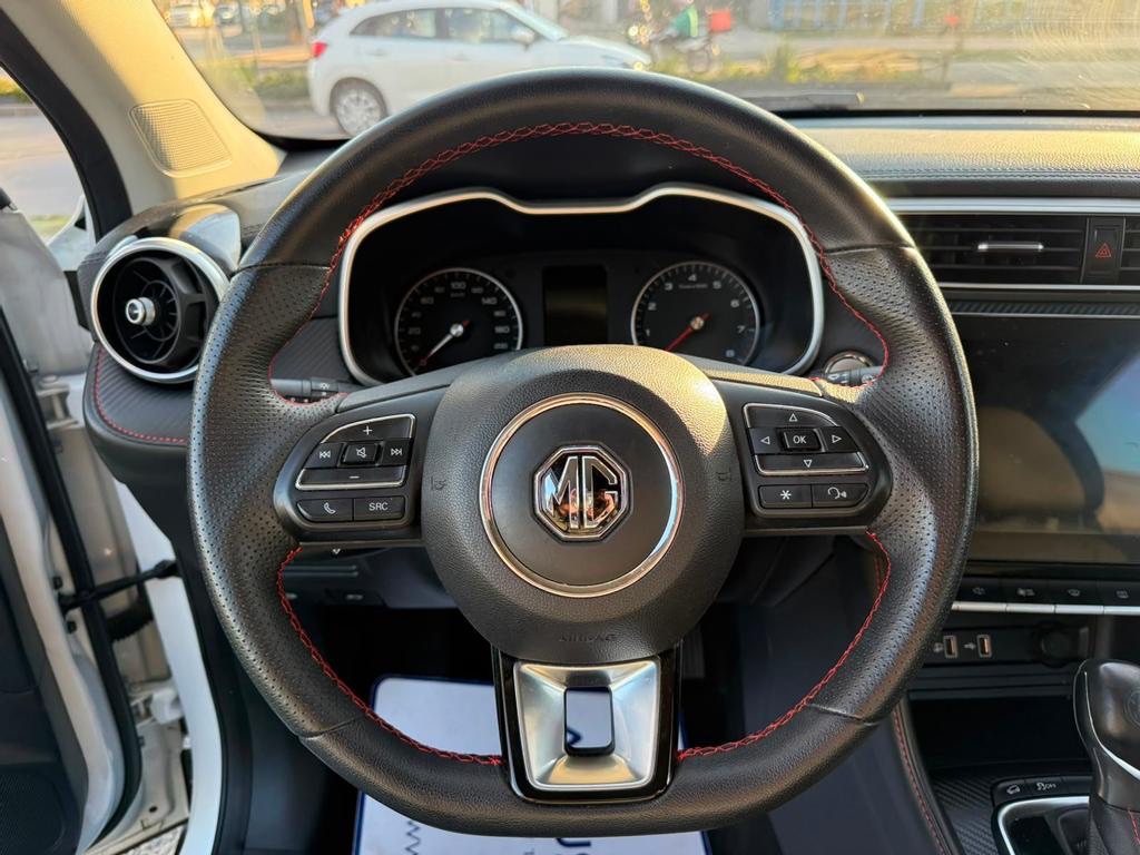 2023 MG ZX miniatura 11
