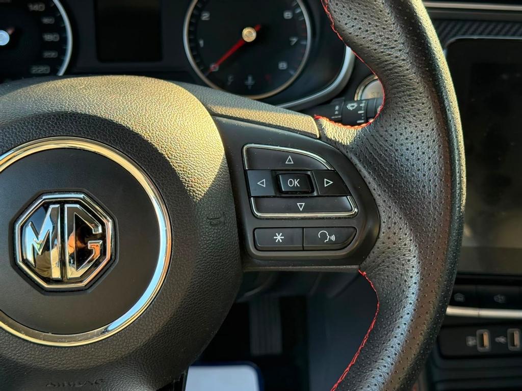 2023 MG ZX miniatura 13