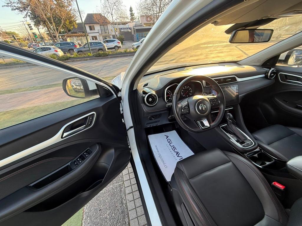 2023 MG ZX miniatura 6