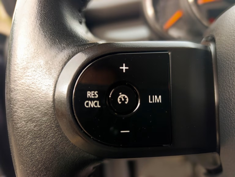 2023 Mini Cooper miniatura 13