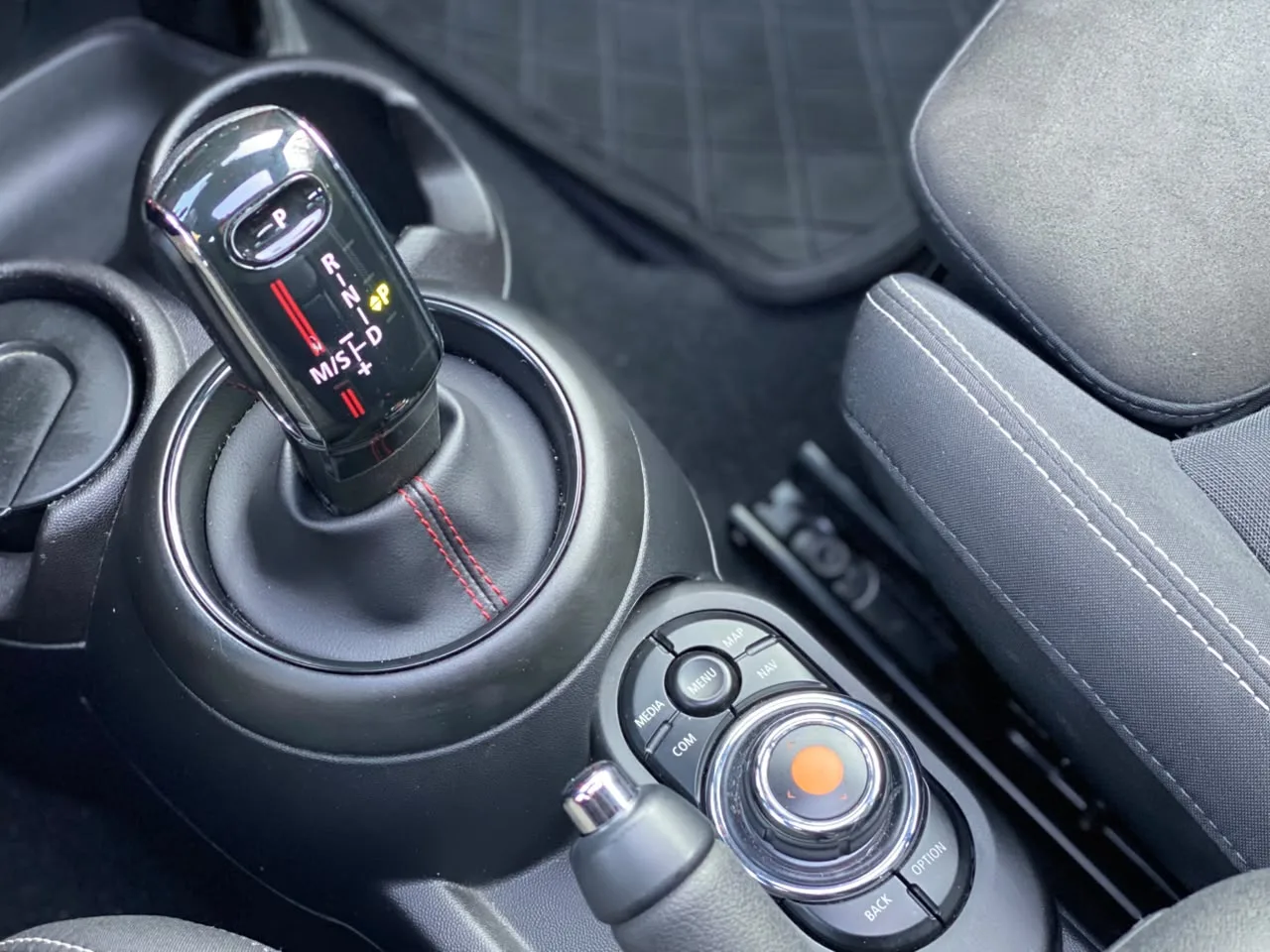 2021 Mini Cooper S miniatura 12