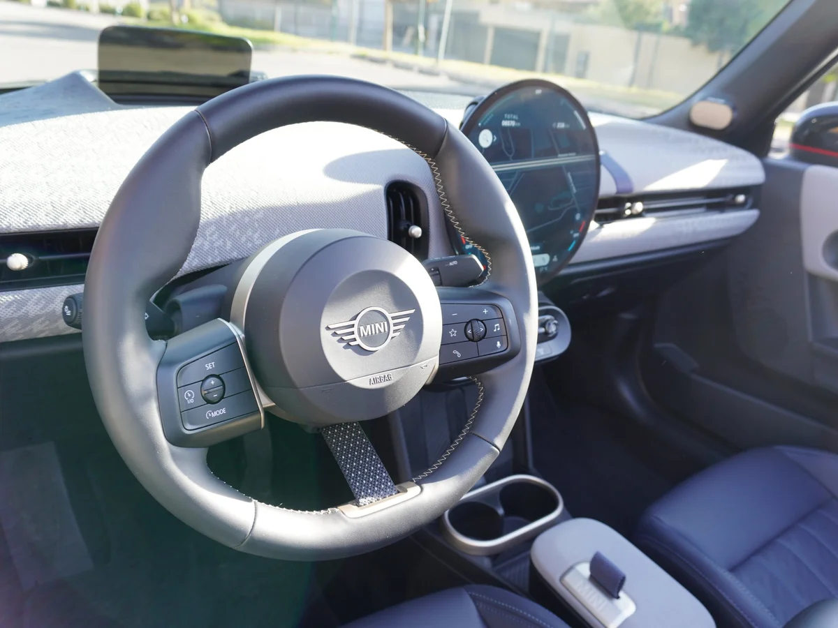 2025 Mini Cooper S miniatura 9