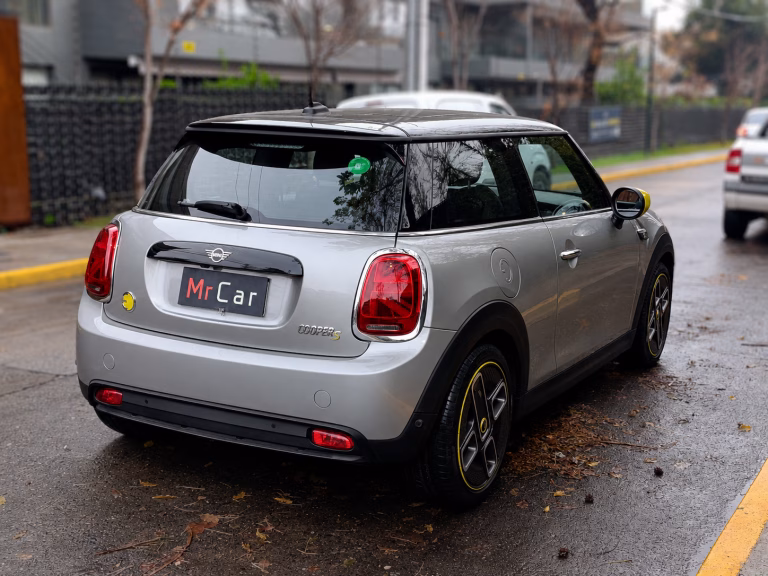 2024 Mini Cooper SE miniatura 4