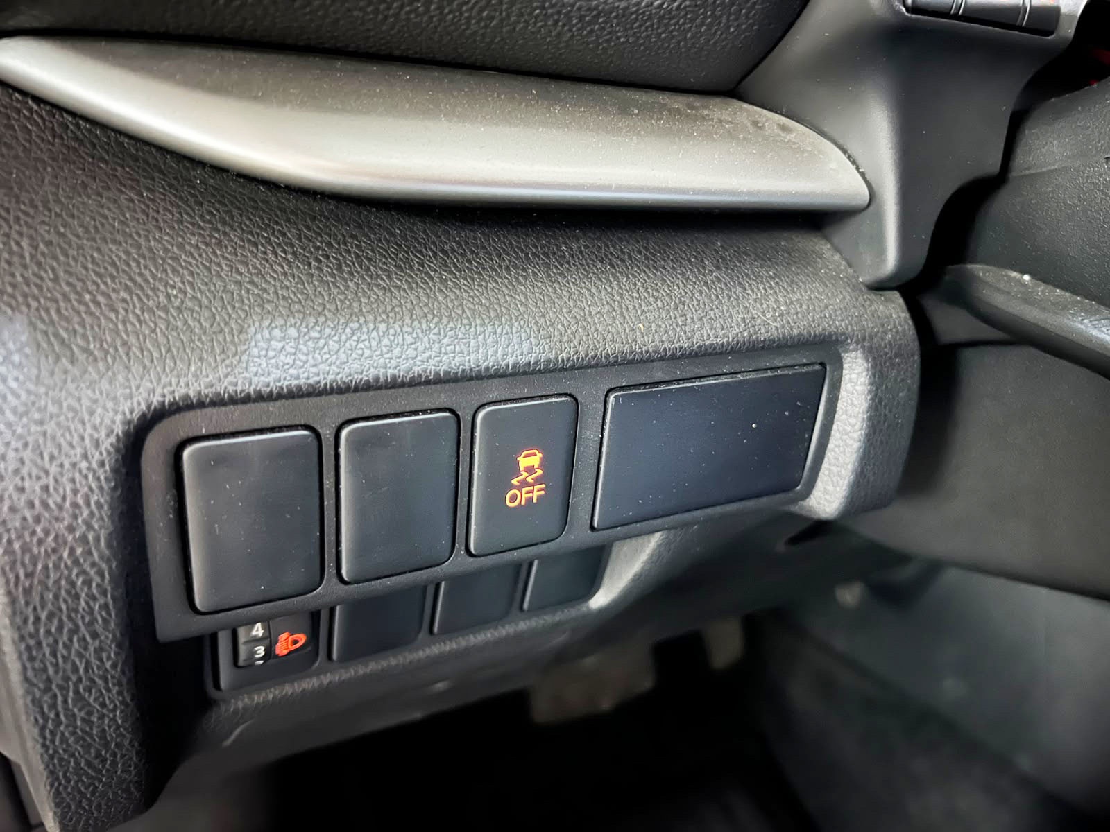 2022 Mitsubishi Eclipse Cross miniatura 17