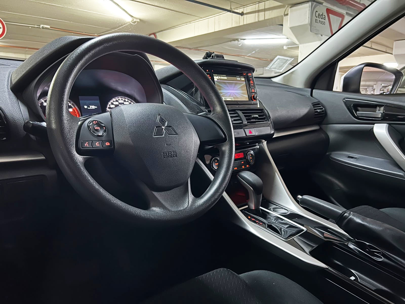2022 Mitsubishi Eclipse Cross miniatura 9