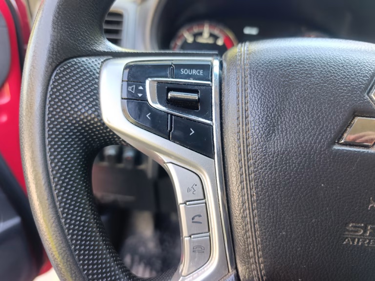 2024 Mitsubishi L200 miniatura 14