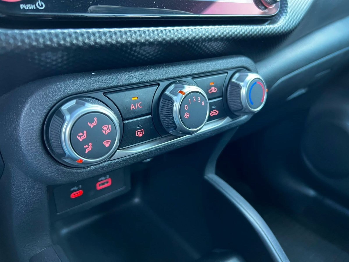 2025 Nissan Kicks miniatura 16