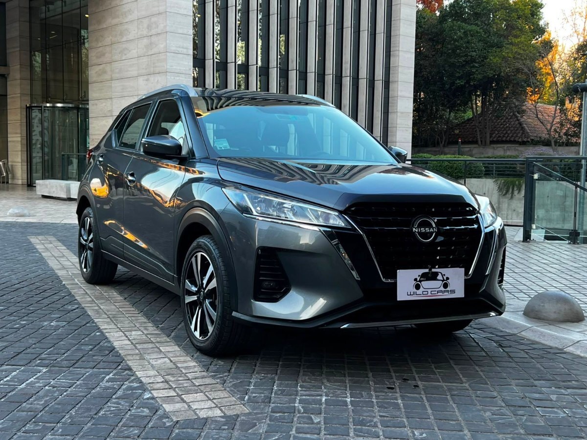 2025 Nissan Kicks miniatura 3