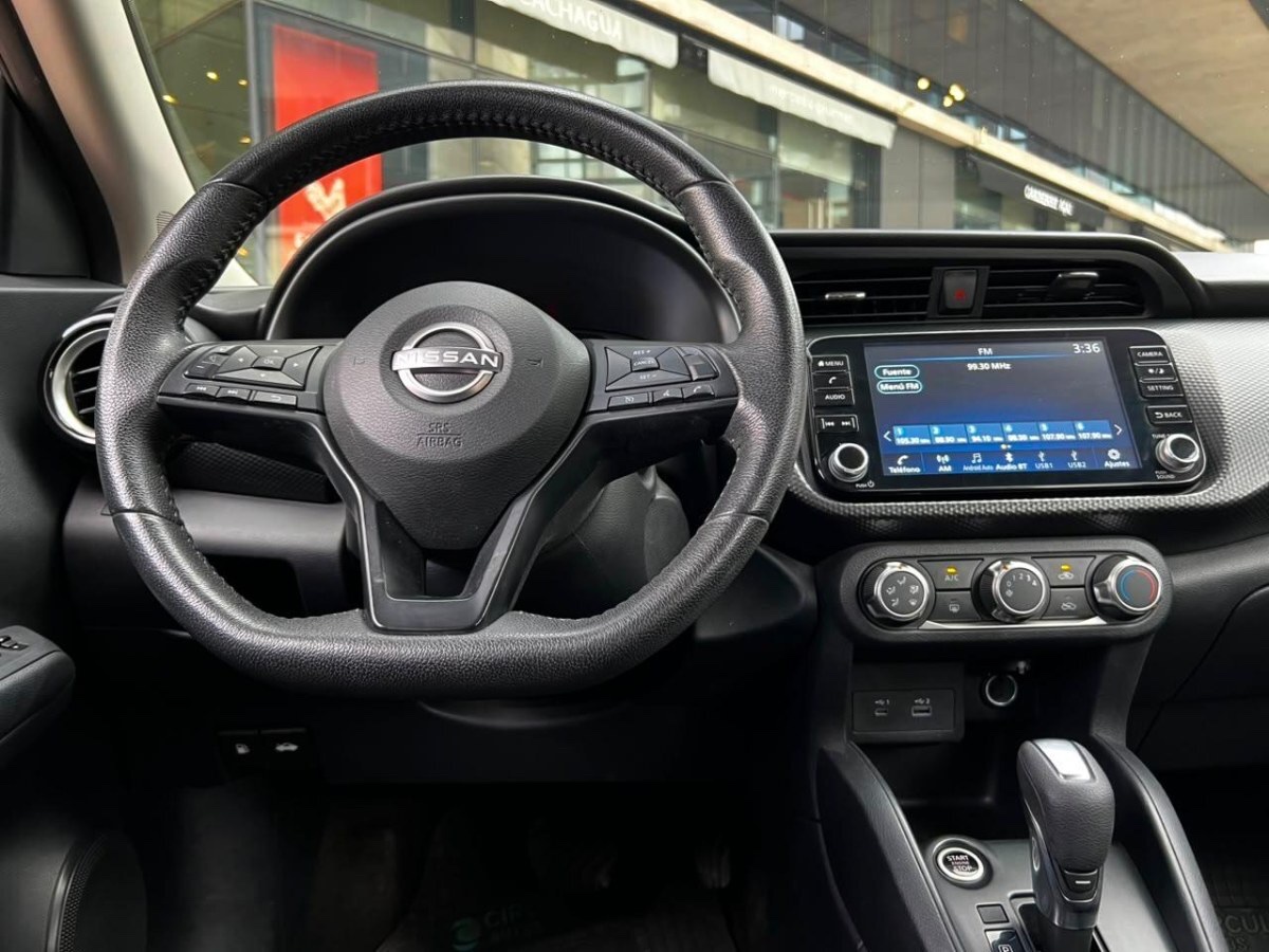 2025 Nissan Kicks miniatura 10