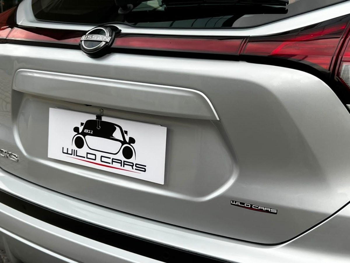 2025 Nissan Kicks miniatura 7