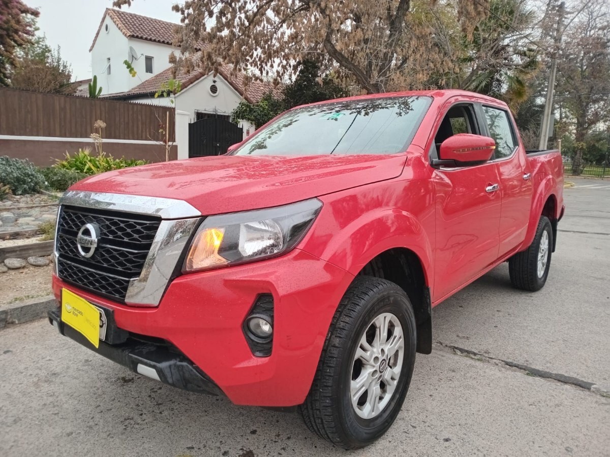 2023 Nissan Navara miniatura 2