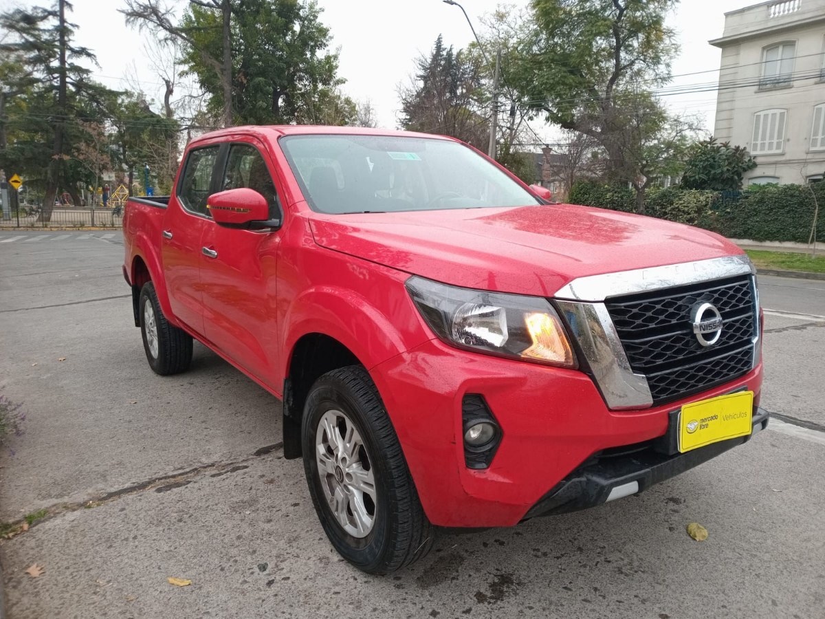 2023 Nissan Navara miniatura 3