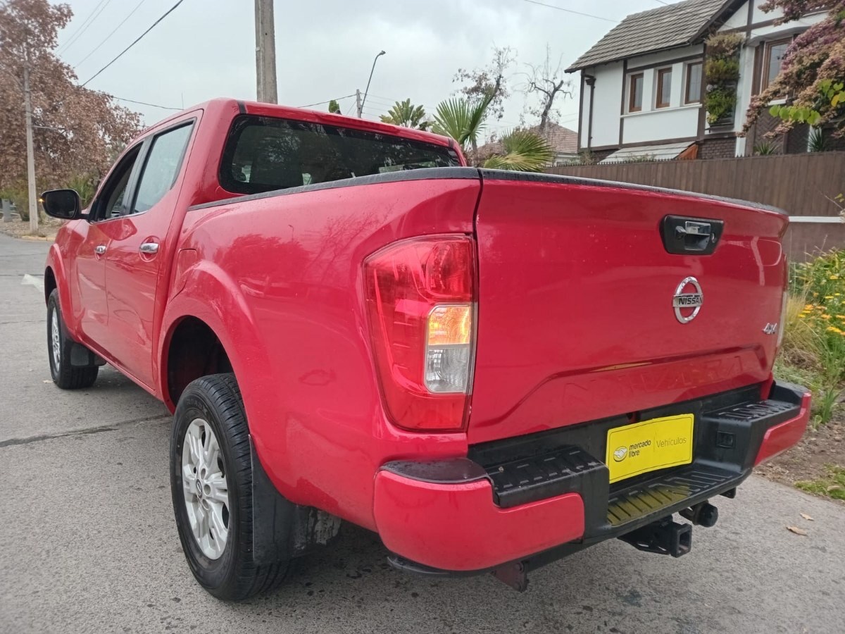 2023 Nissan Navara miniatura 4