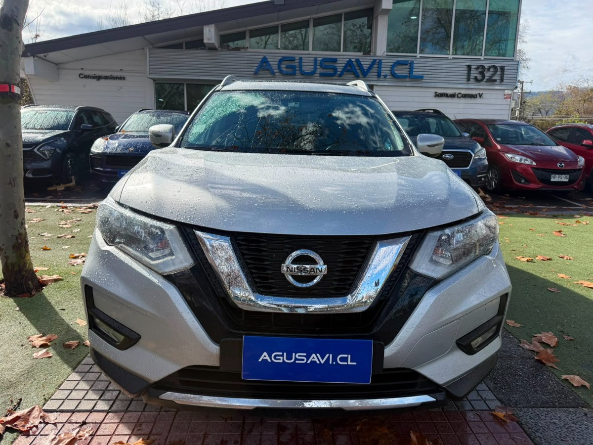 2018 Nissan X-Trail miniatura 2