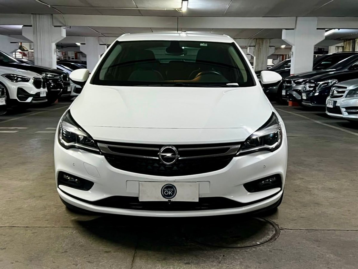 2020 Opel Astra miniatura 2
