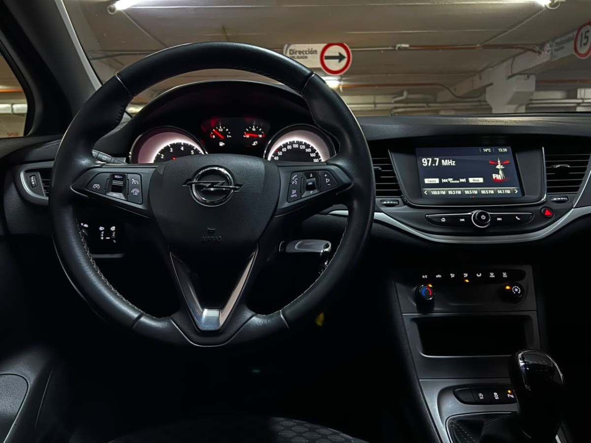 2020 Opel Astra miniatura 8