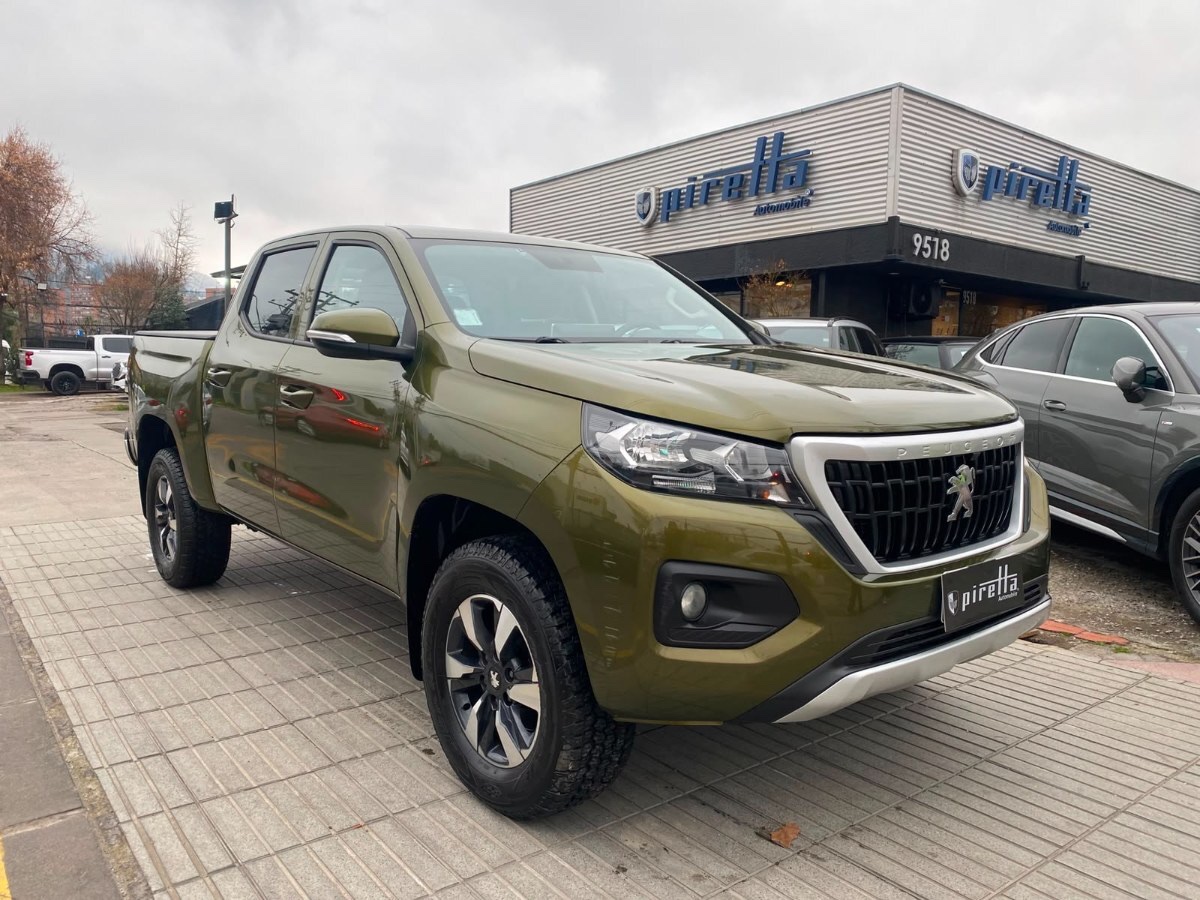 2023 Peugeot Landtrek