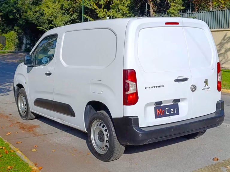 2024 Peugeot Partner miniatura 3