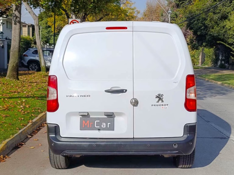 2024 Peugeot Partner miniatura 4