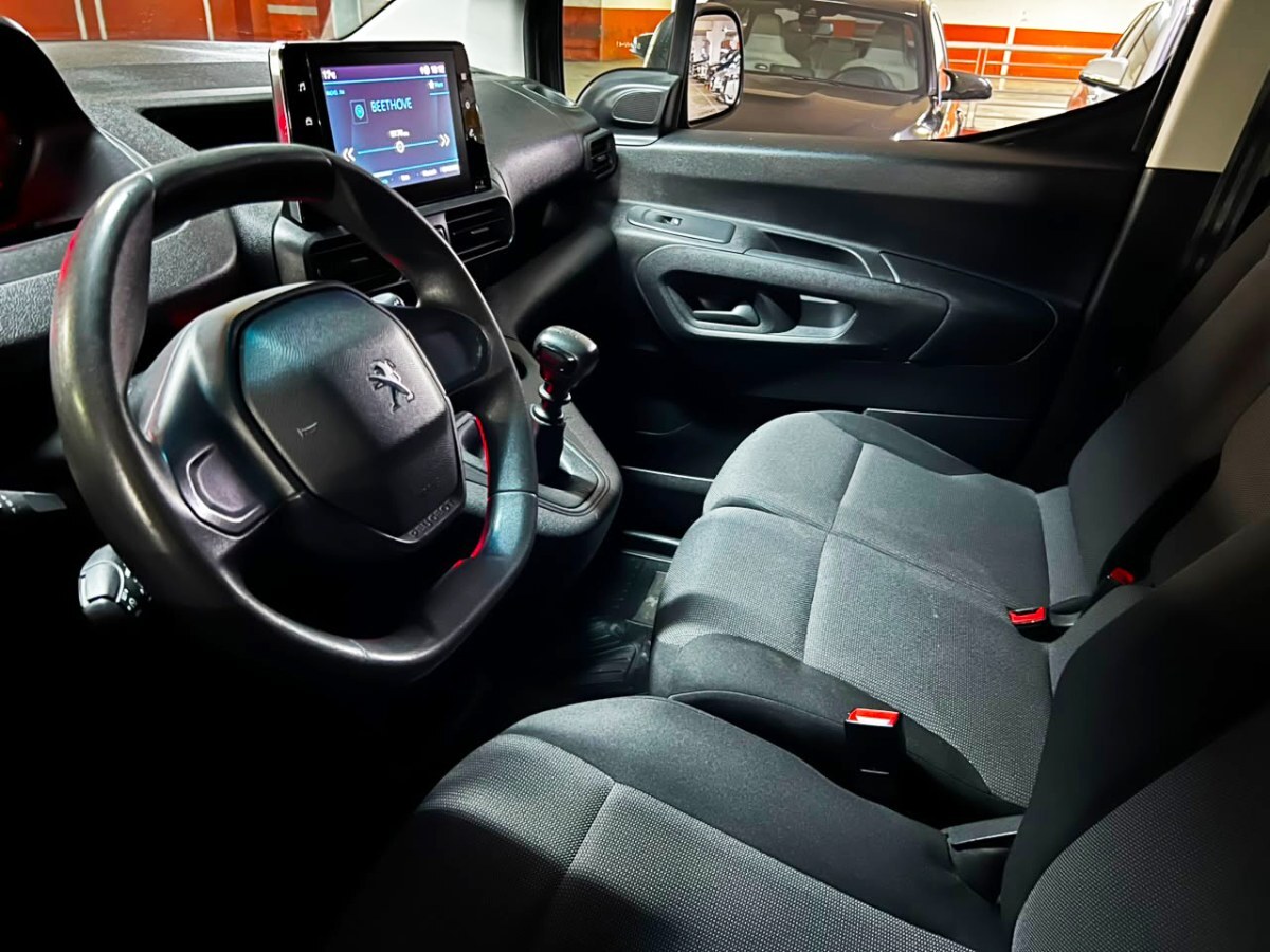 2023 Peugeot Partner HDI miniatura 5