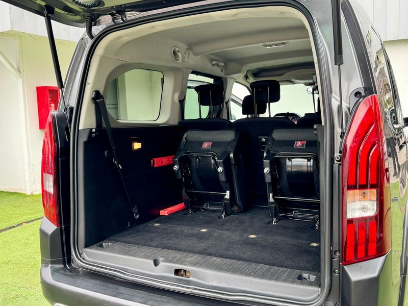 2022 Peugeot Rifter miniatura 17
