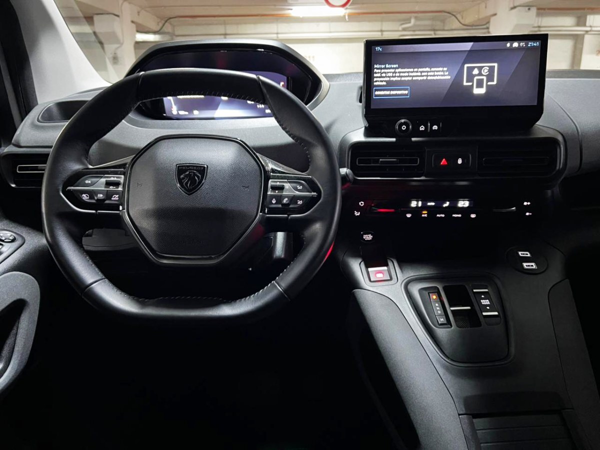 2025 Peugeot Rifter miniatura 7