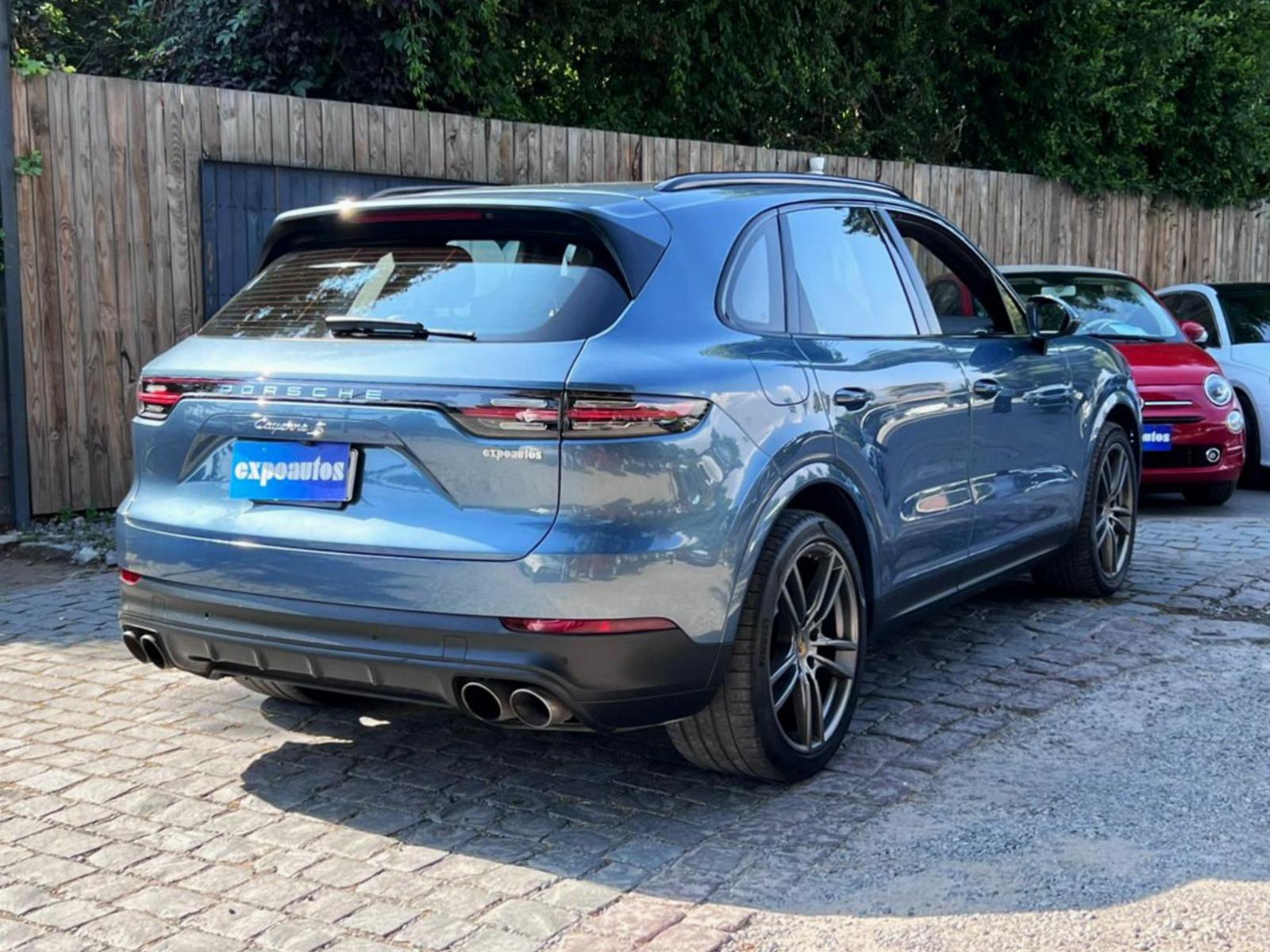 2019 Porsche Cayenne S miniatura 4
