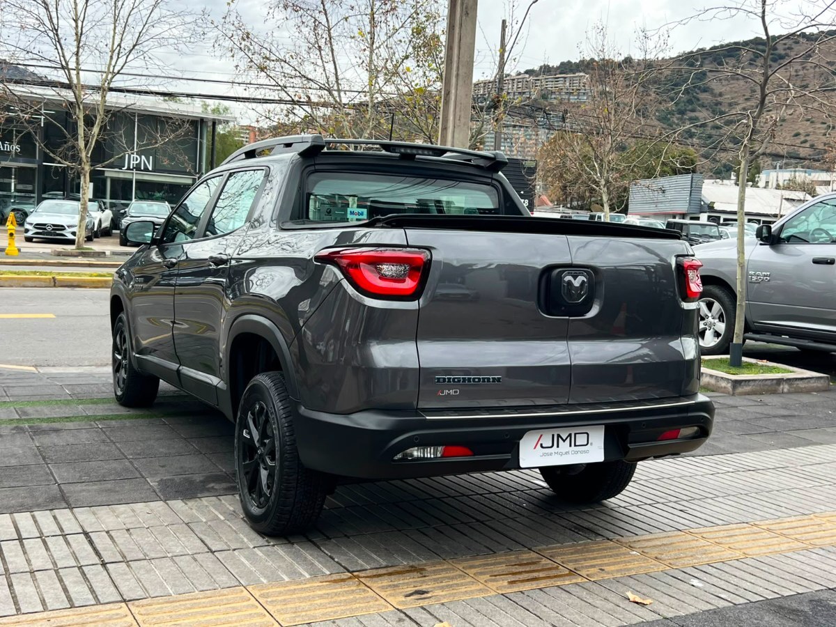 2023 RAM 1000 Big Horn miniatura 6