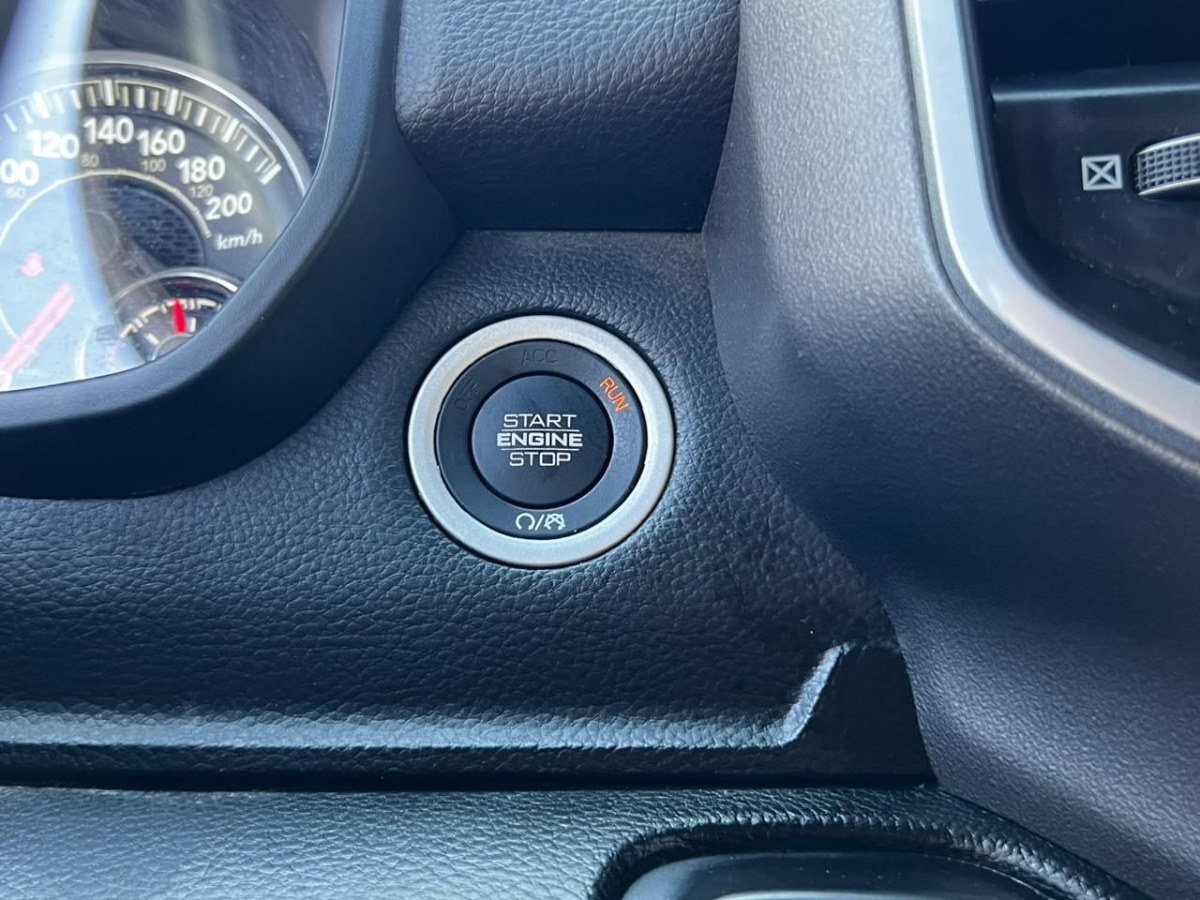 2023 RAM 1500 Big Horn eTorque miniatura 12