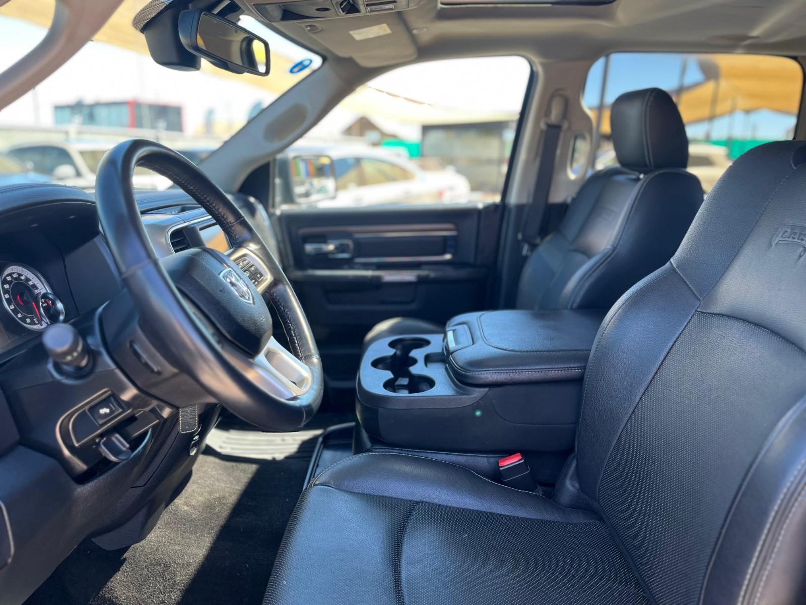 2018 RAM 1500 Laramie miniatura 12