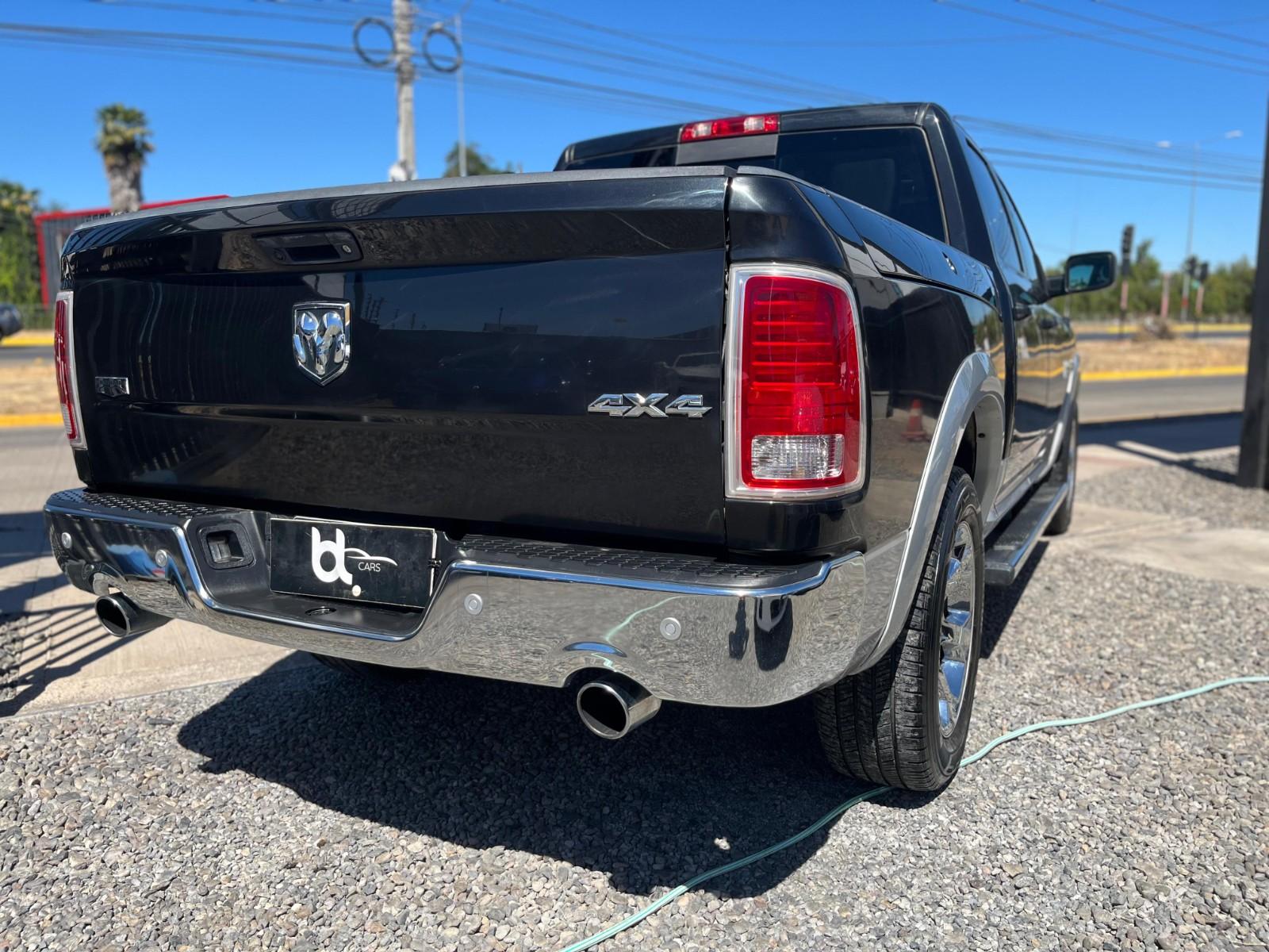 2018 RAM 1500 Laramie miniatura 6