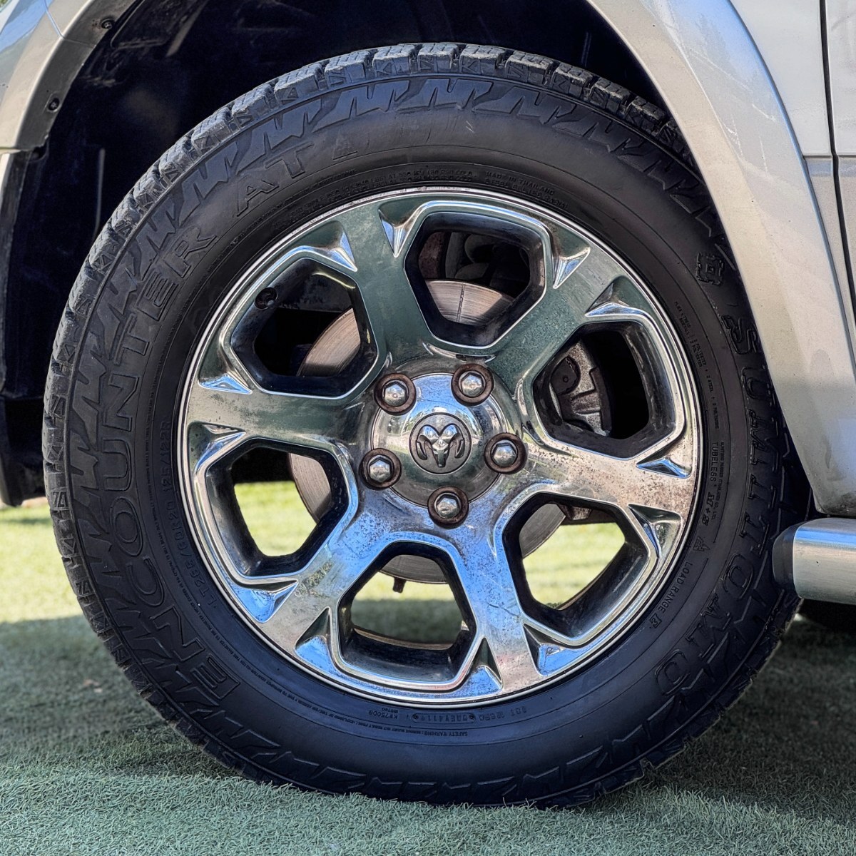 2019 RAM 1500 Laramie miniatura 14