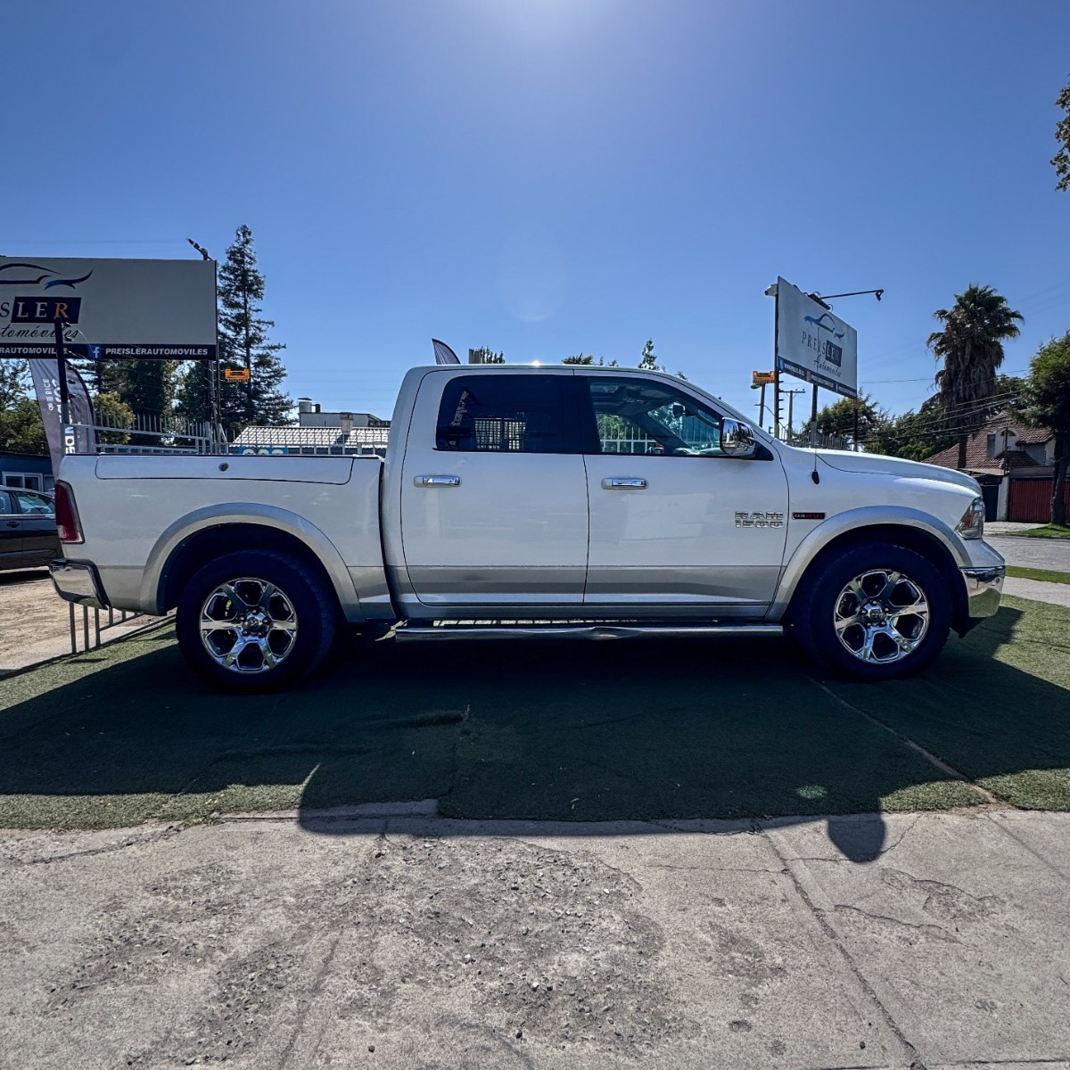 2019 RAM 1500 Laramie miniatura 6